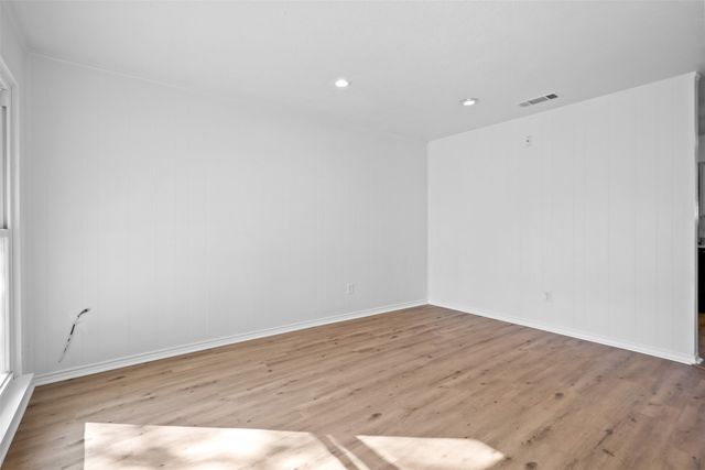 1931 Dennis Street, Irving, TX 75062