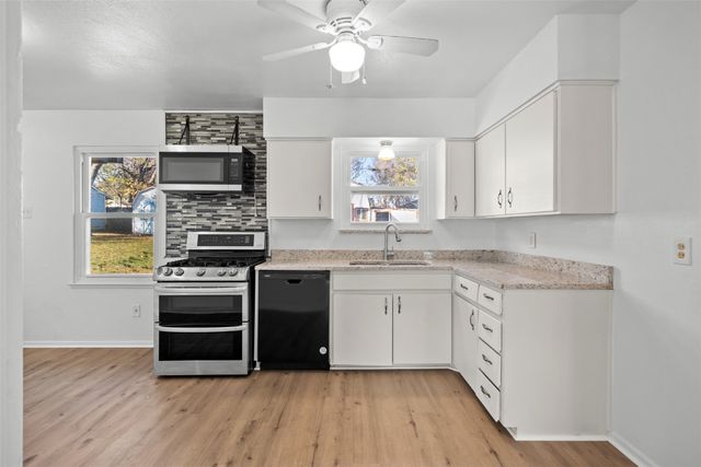 1931 Dennis Street, Irving, TX 75062