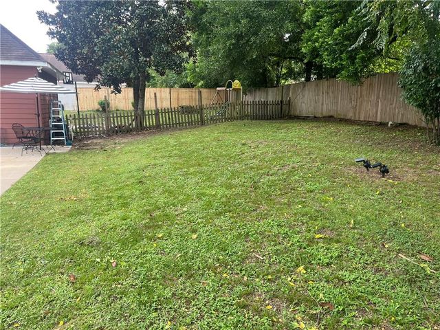 3677 Laurel Cherry Court, Mobile, AL 36618
