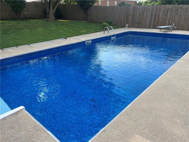 3677 Laurel Cherry Court, Mobile, AL 36618
