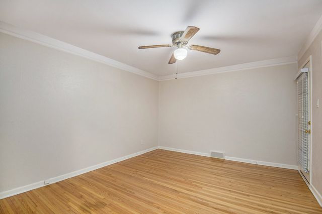 4909 Overton Avenue, Fort Worth, TX 76133