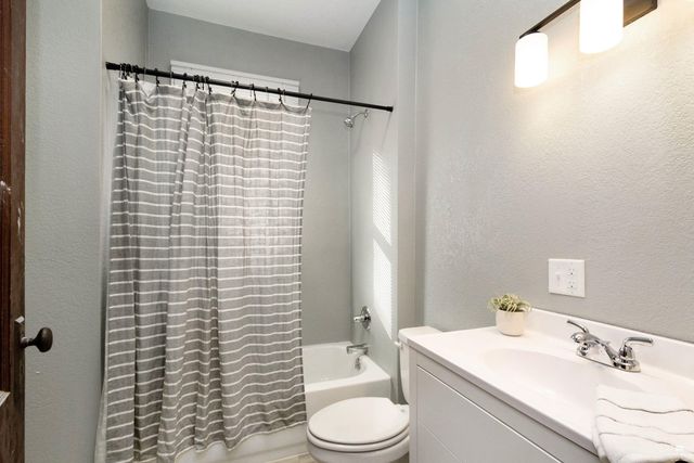 918 Bertrand Street, Manhattan, KS 66502