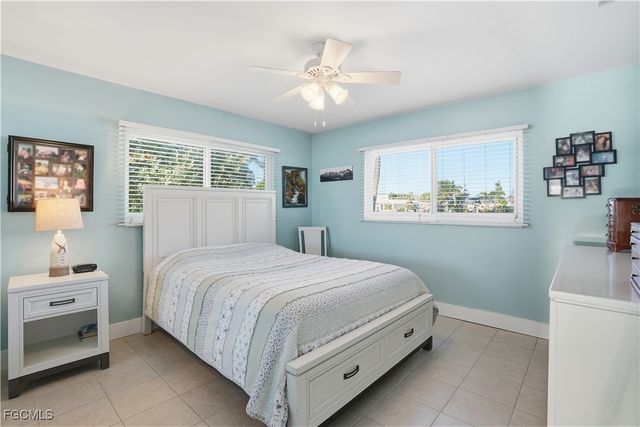 2607 Bayshore DR, Matlacha, FL 33993