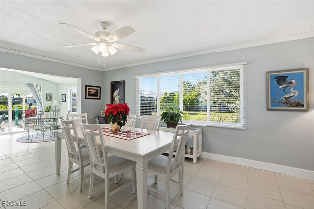 2607 Bayshore DR, Matlacha, FL 33993