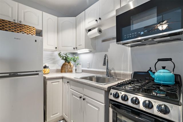 4612 Avenue B, Austin, TX 78751