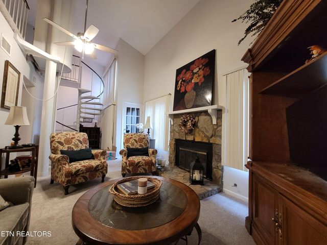 9529 Hidden Oak Way, Knoxville, TN 37922