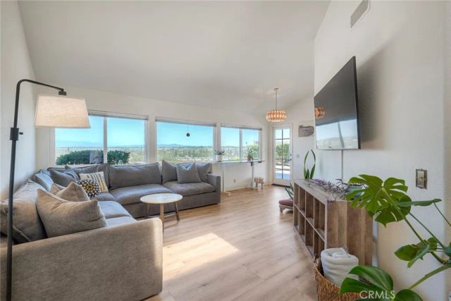 854 Rivertree, Oceanside, CA 92058