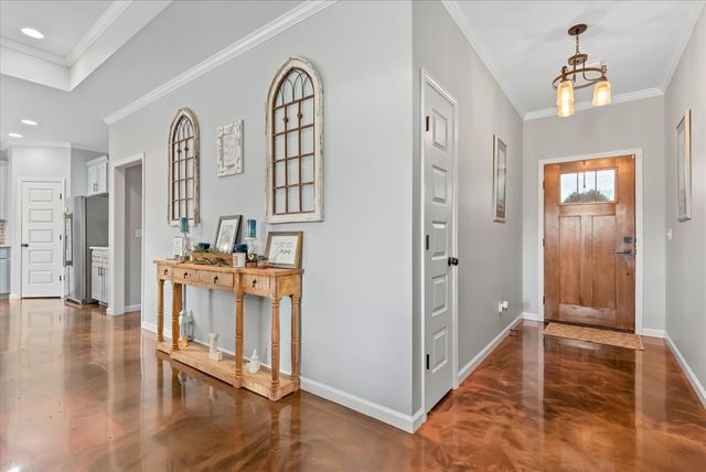 2957 Iris, Dothan, AL 36301