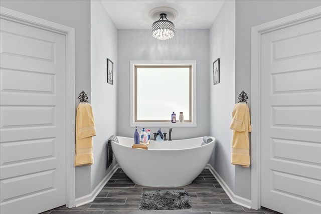 2957 Iris, Dothan, AL 36301
