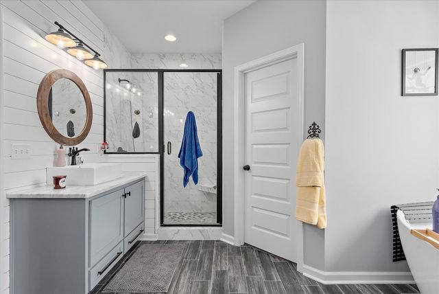 2957 Iris, Dothan, AL 36301