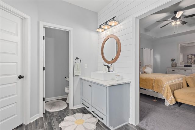 2957 Iris, Dothan, AL 36301