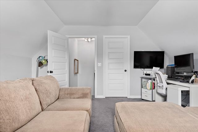 2957 Iris, Dothan, AL 36301