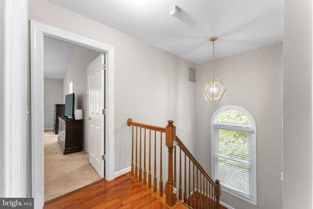 12153 ABBEY GLEN CT, Woodbridge, VA 22192