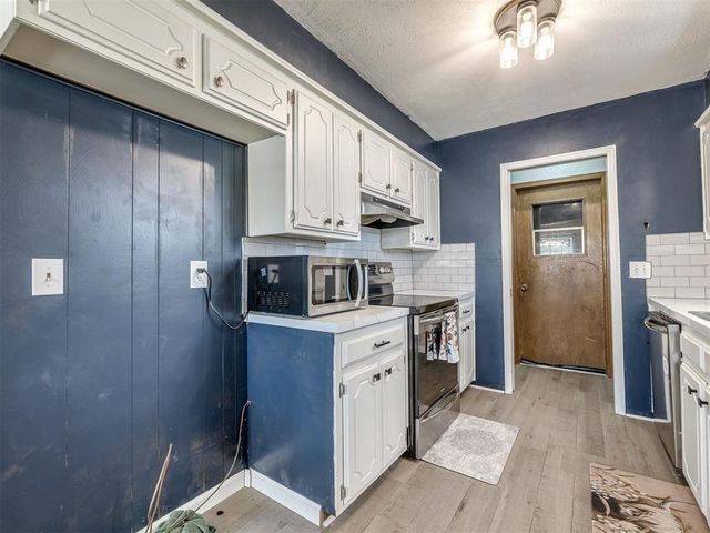 1001 Cambridge Drive, Yukon, OK 73099