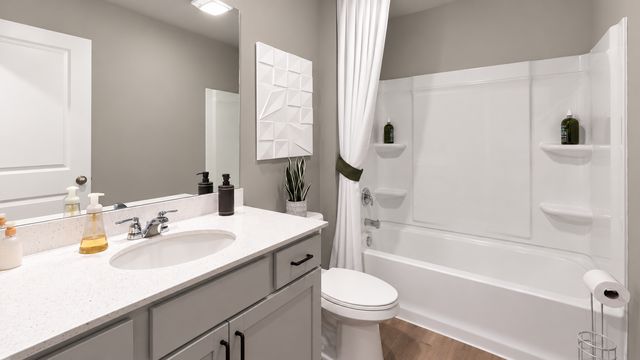 943 Greenlawn Avenue W, Delano, MN 55328
