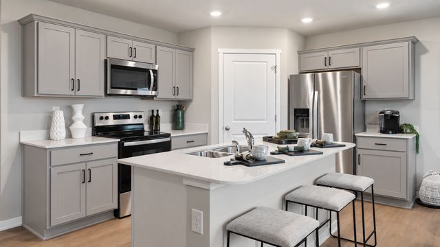 943 Greenlawn Avenue W, Delano, MN 55328