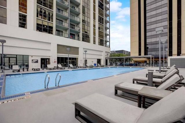 1280 W Peachtree Street NW 3601, Atlanta, GA 30309
