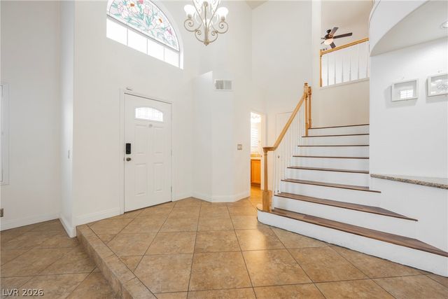 7628 Spruce Run Court, Las Vegas, NV 89128