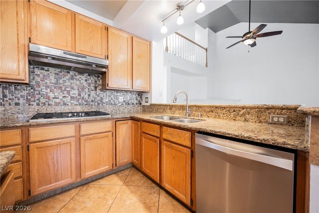 7628 Spruce Run Court, Las Vegas, NV 89128
