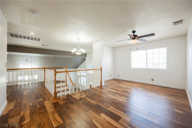 7628 Spruce Run Court, Las Vegas, NV 89128