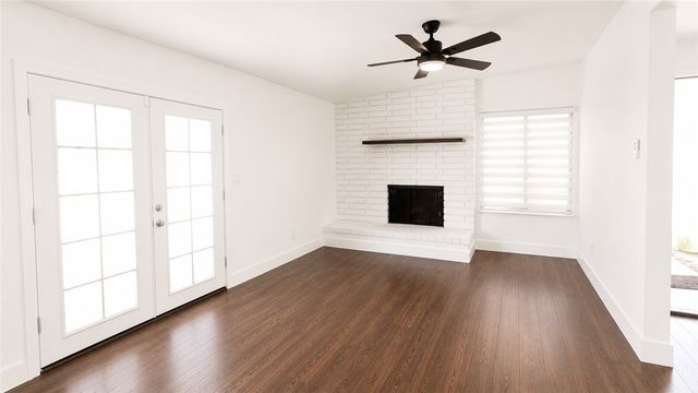 4913 Scorpio Court, Bakersfield, CA 93309