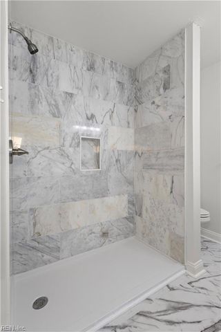 984 W Ocean View AVE, Norfolk, VA 23503