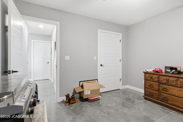 7902 BLAND, New Bloomfield, MO 65063