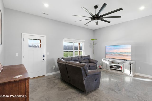 7902 BLAND, New Bloomfield, MO 65063