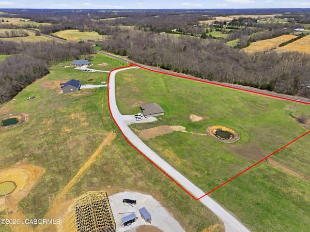 7902 BLAND, New Bloomfield, MO 65063