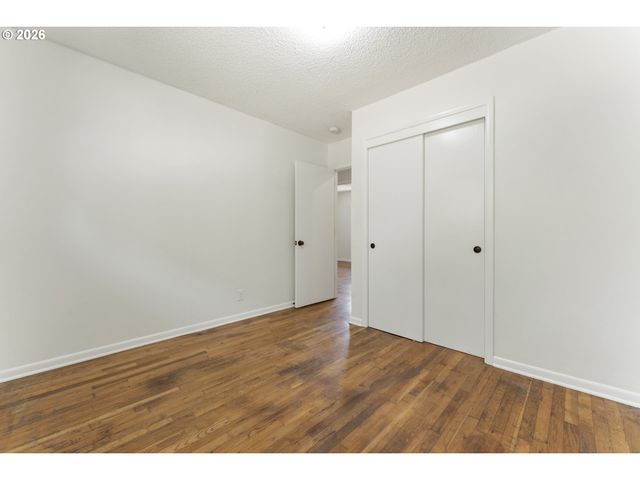 8336 Se LINDY St, Happy Valley, OR 97086