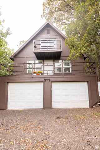 2562 N VIKING DR, Eden, UT 84310
