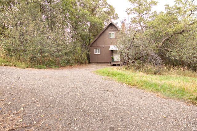2562 N VIKING DR, Eden, UT 84310