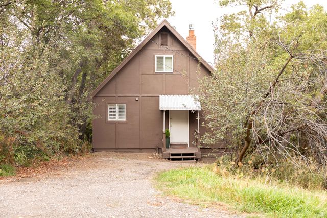 2562 N VIKING DR, Eden, UT 84310