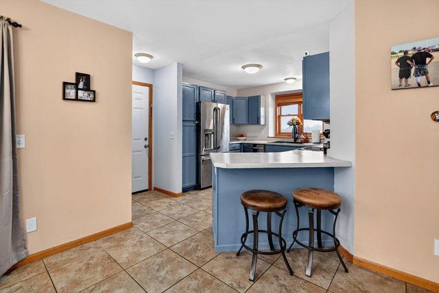 1211 Gas Light Drive, Sun Prairie, WI 53590