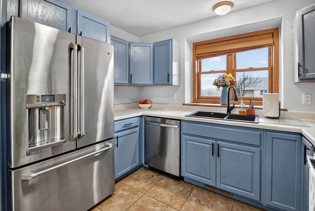 1211 Gas Light Drive, Sun Prairie, WI 53590