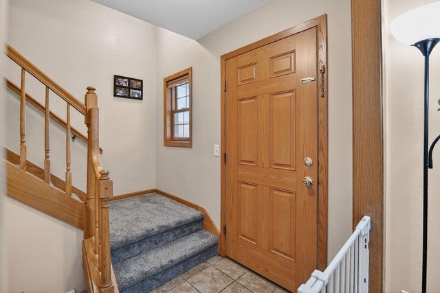 1211 Gas Light Drive, Sun Prairie, WI 53590