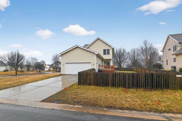 1211 Gas Light Drive, Sun Prairie, WI 53590