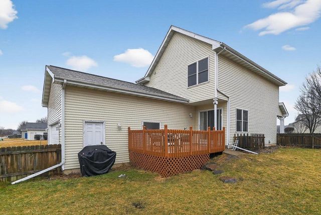 1211 Gas Light Drive, Sun Prairie, WI 53590