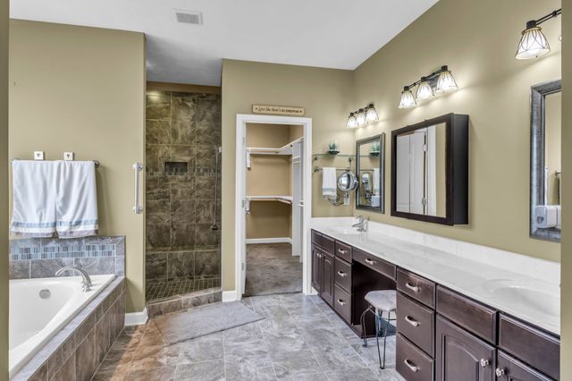 103 Chattaroy Ct, La Vergne, TN 37086