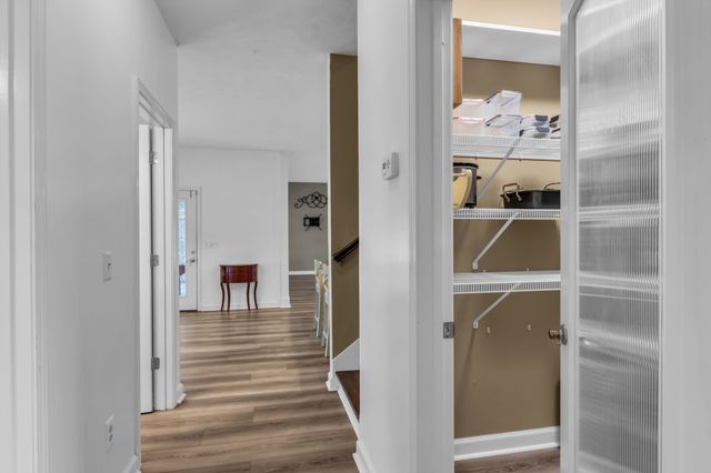 103 Chattaroy Ct, La Vergne, TN 37086