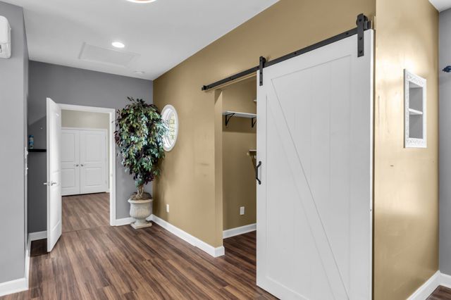 103 Chattaroy Ct, La Vergne, TN 37086