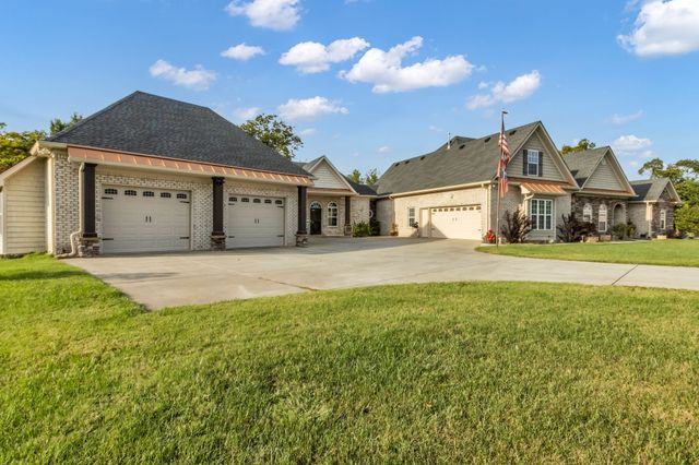 103 Chattaroy Ct, La Vergne, TN 37086