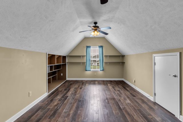 103 Chattaroy Ct, La Vergne, TN 37086