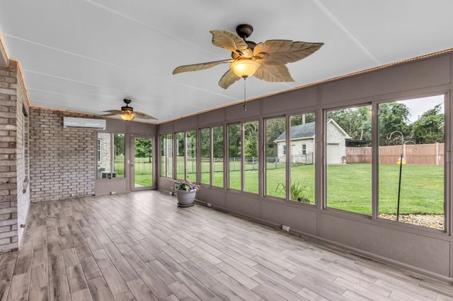 103 Chattaroy Ct, La Vergne, TN 37086