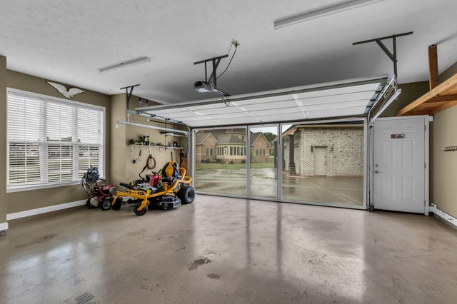 103 Chattaroy Ct, La Vergne, TN 37086