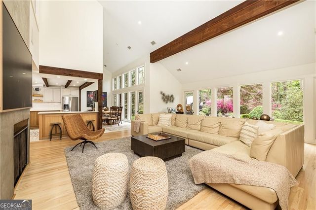 1165 Regency Road NW, Atlanta, GA 30327