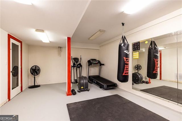 1165 Regency Road NW, Atlanta, GA 30327