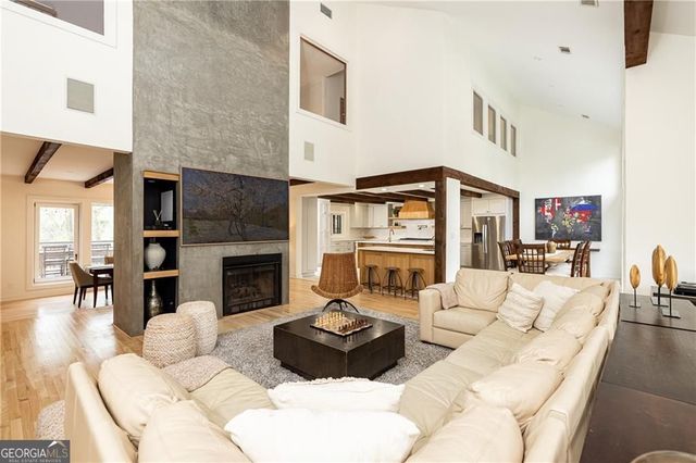 1165 Regency Road NW, Atlanta, GA 30327