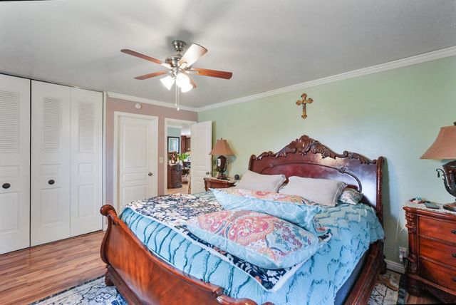 3261 E Calimyrna Rd, Acampo, CA 95220