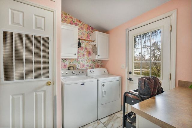 3261 E Calimyrna Rd, Acampo, CA 95220